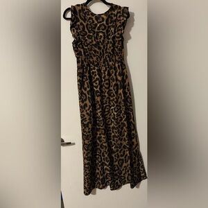SHEIN Brown Leopard Print Maxi Dress